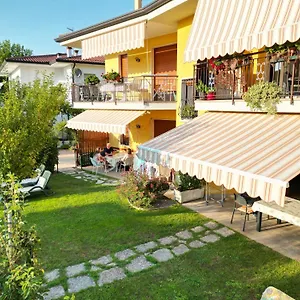 haus-romagnoli.hotelinveneto.com/