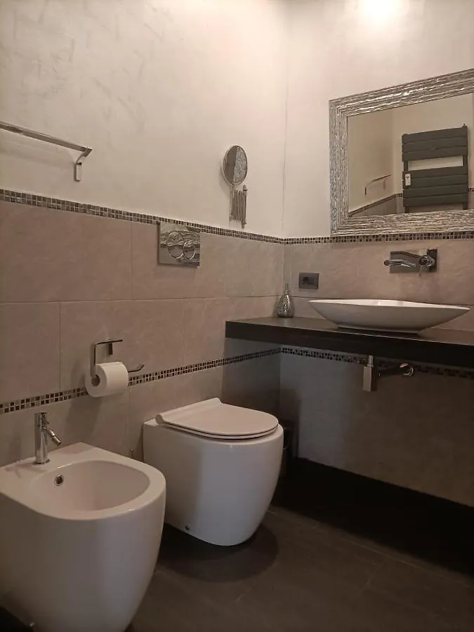 Lagustena Rooms Genoa Italy