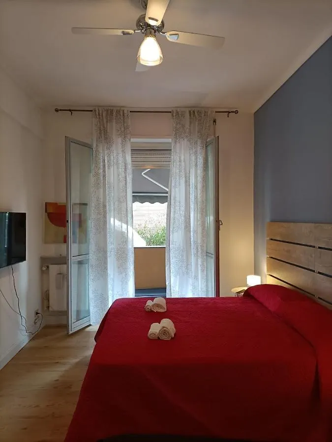 Lagustena Rooms Genoa